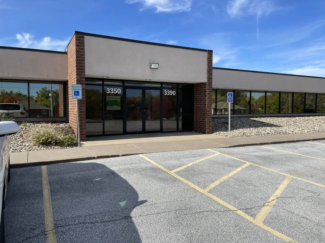 Front entrance of the Sol Therapy office building at 3350 Utica Ridge Road